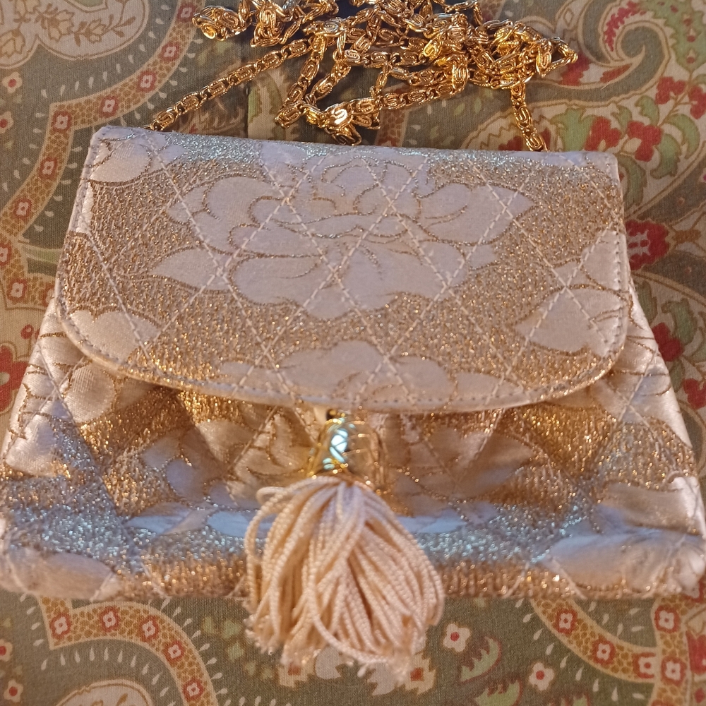 I. MAGNIN beige gold tapestry tassel shoulder bag purse vintage